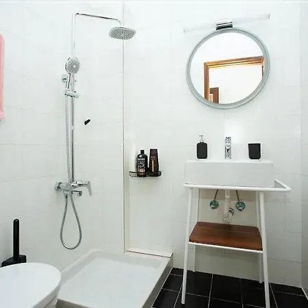 Apartment G&g